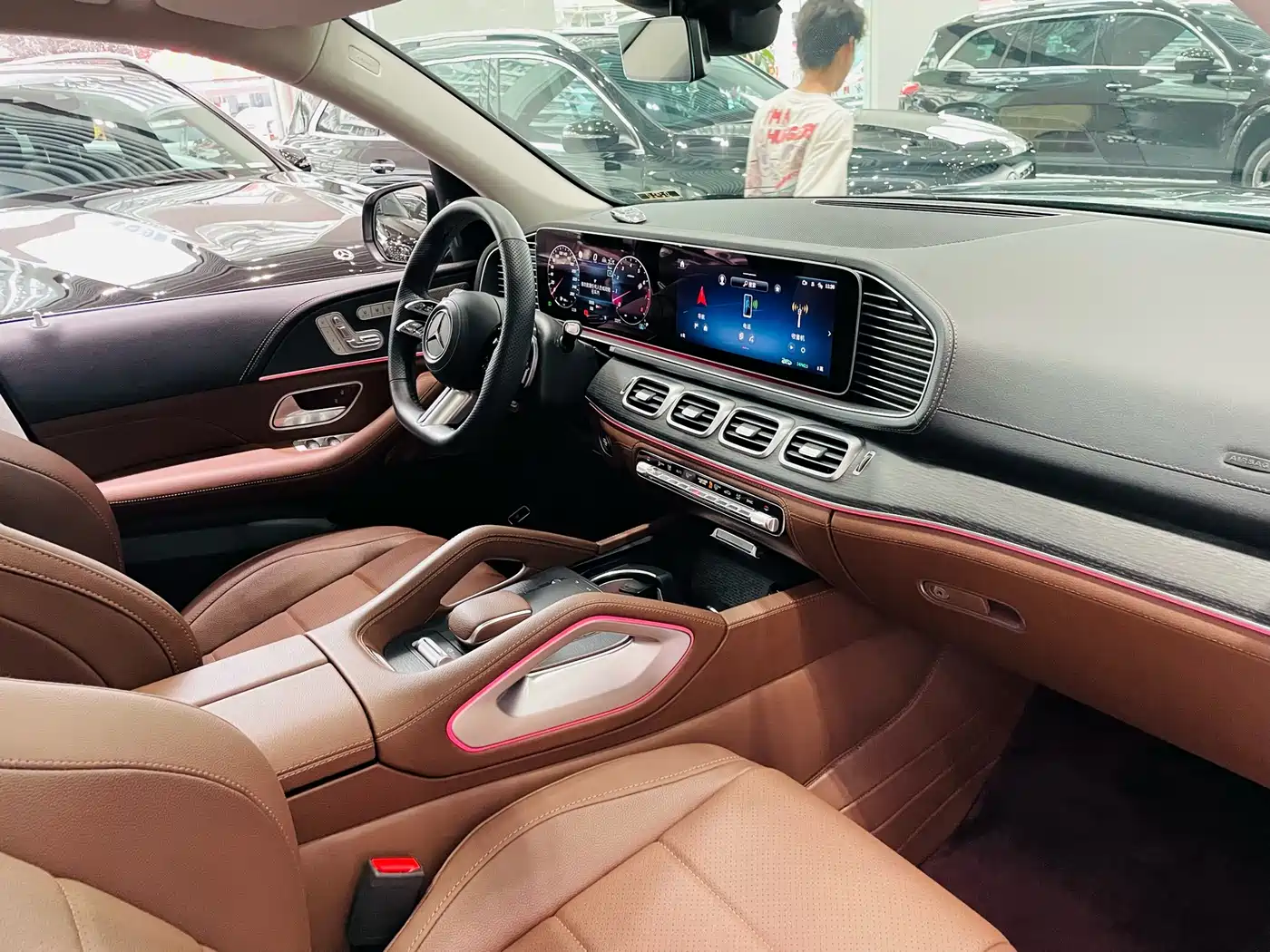Mercedes-Benz GLS 2024 GLS 450 4MATIC Fashion Edition фото 15