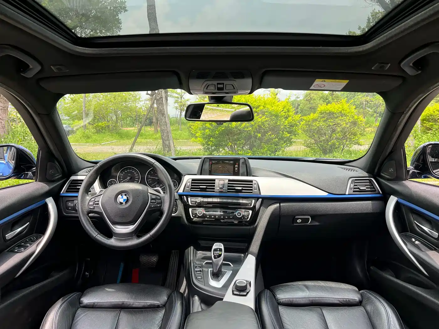 BMW 3 Series 2017 320i M Sport фото 7