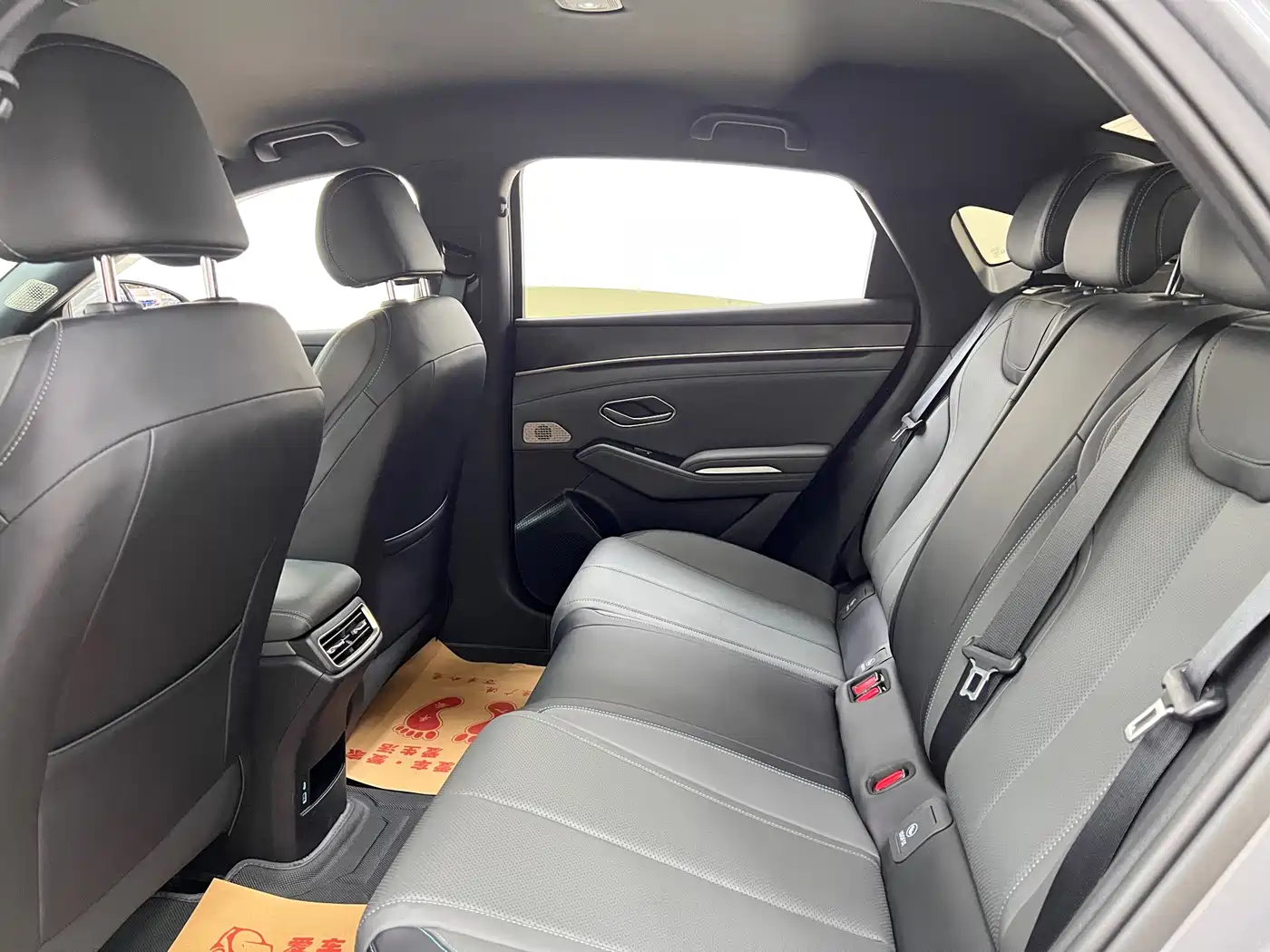 BYD Qin L 2024 DM-i 80KM Superior фото 17