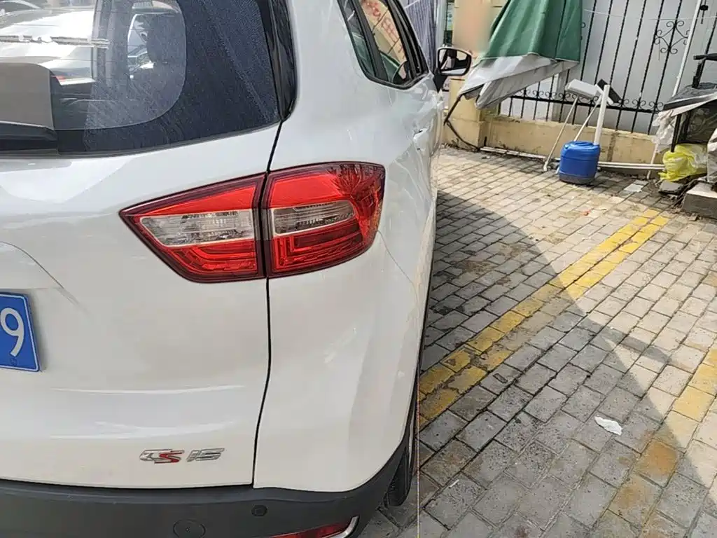 Changan CS15 2018 2016 1.5L Manual Fashion