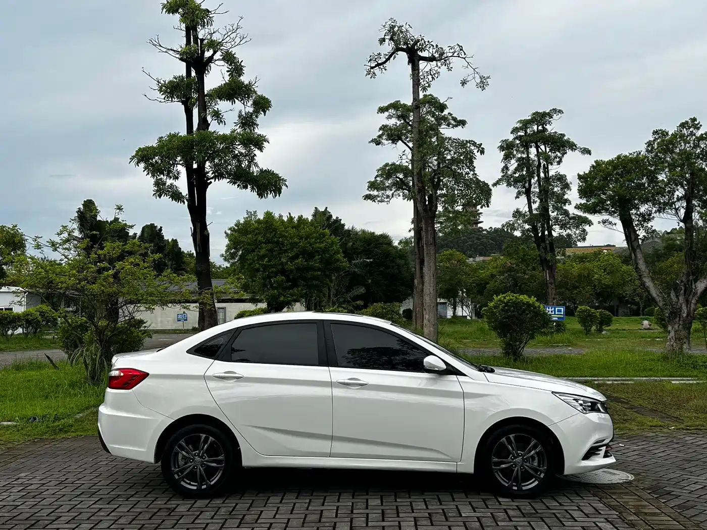 Changan Eado DT 2021 2021 1.6L Automatic Luxury