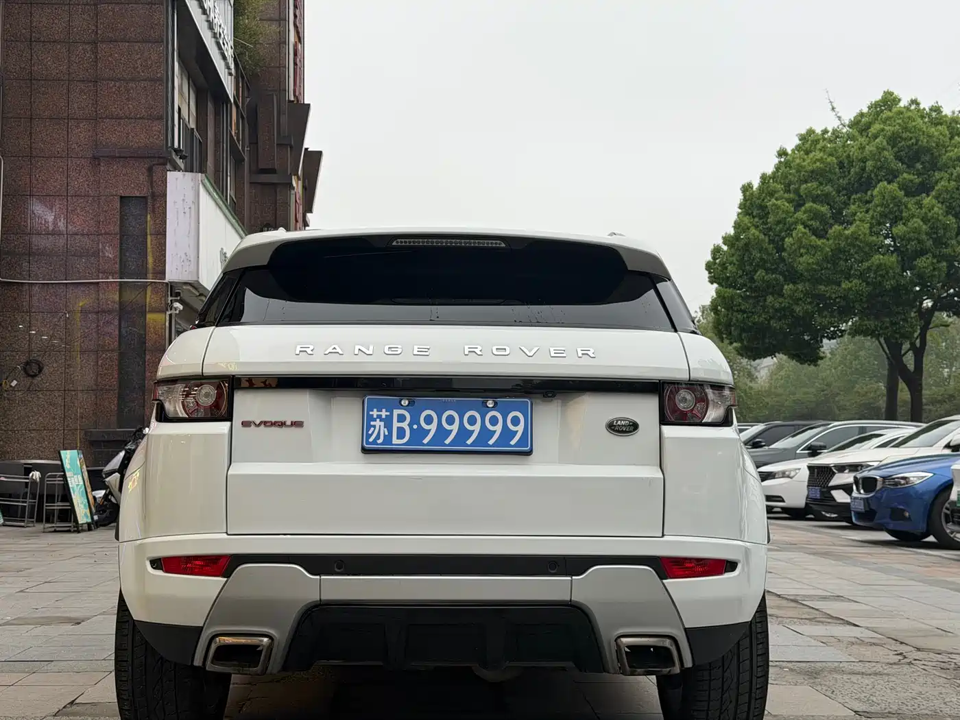 Land Rover Range Rover Evoque (Import) 2014 2.0T 5-door Brilliance Sport фото 6