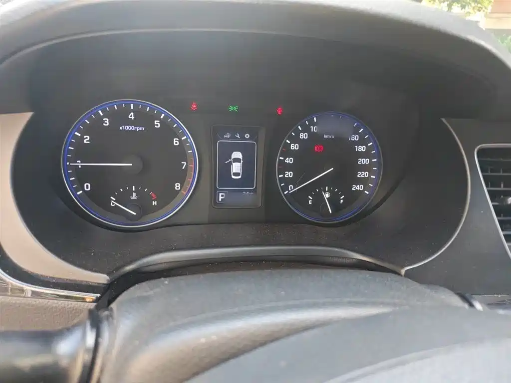 Hyundai Mistra 2014 1.8L Auto Comfort GL фото 4