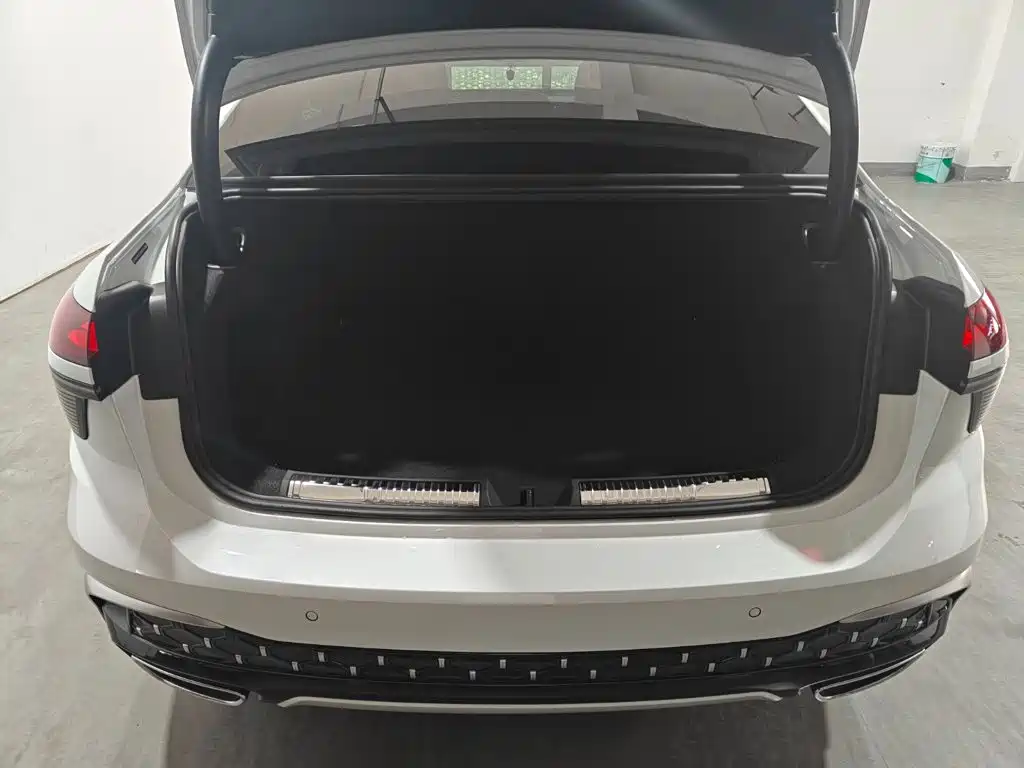 Audi A6L 2026 2026 Model 2.0T High Power Sport Edition