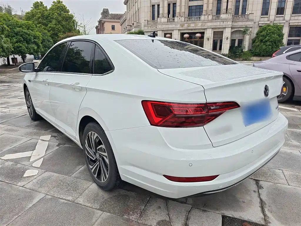 Volkswagen Sagitar 2021 280TSI DSG Surpassing Edition фото 23