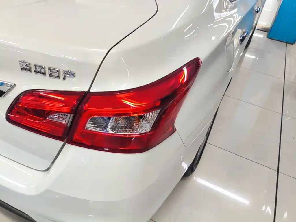 Nissan SYLPHY, миниатюра 24