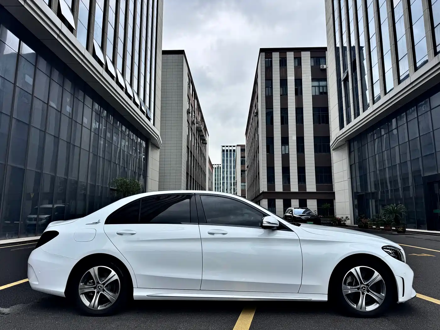 Mercedes-Benz C-Class 2019 C 260 L Sport фото 4