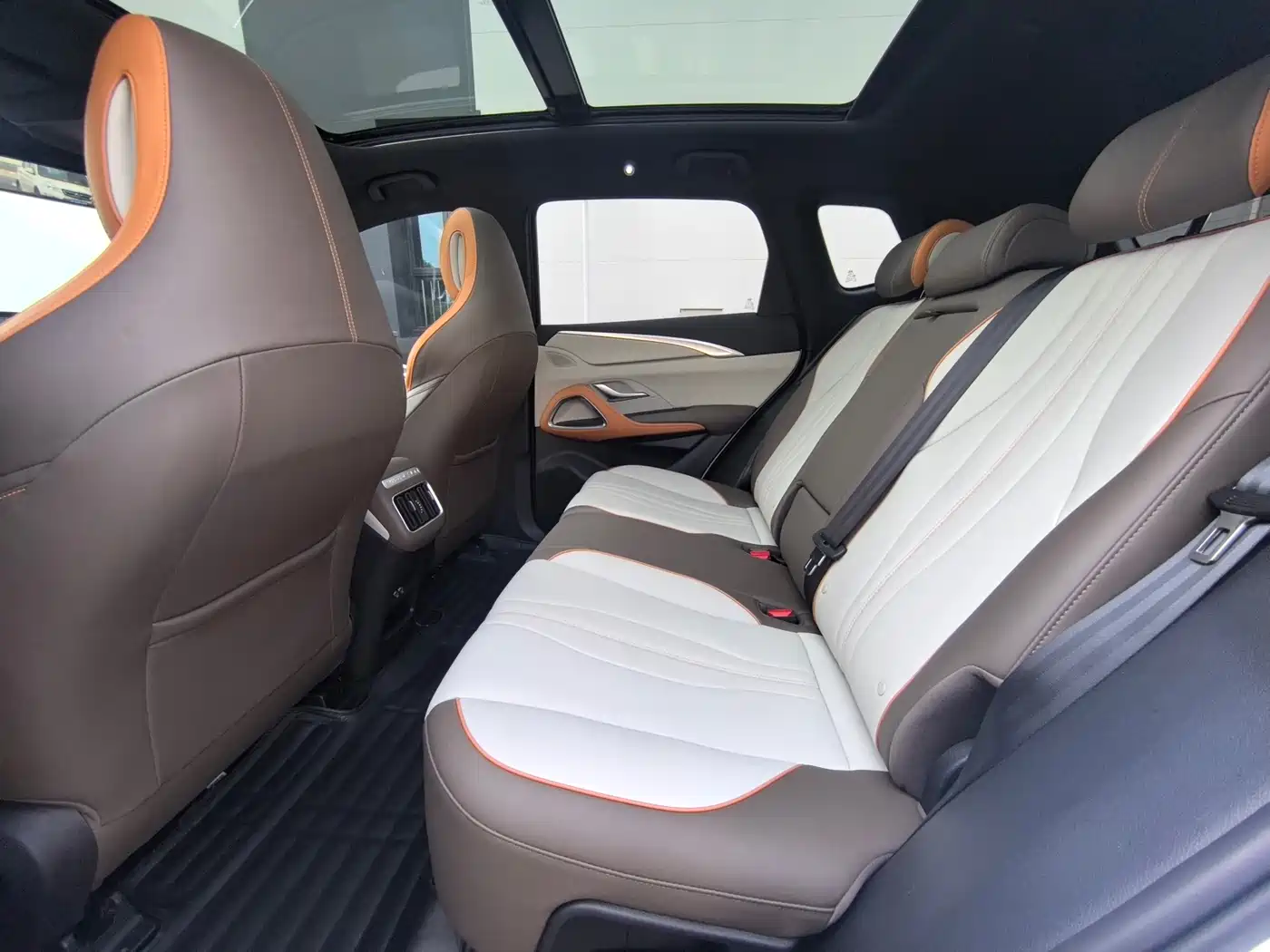 BYD Song Pro New Energy 2022 DM-i 110km Flagship фото 10