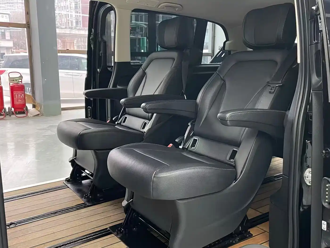 Mercedes-Benz Vito 2018 2.0T Elite Edition 7-Seater China V фото 11