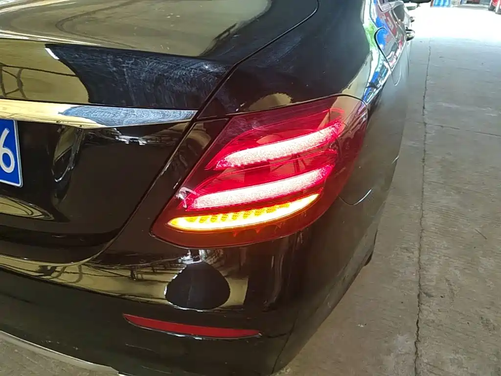 Mercedes-Benz E-Class 2019 Facelift E 300 L Sport Luxury фото 8