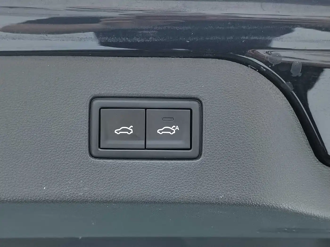 Volkswagen Passat 2019 330TSI Premium Edition China V фото 26