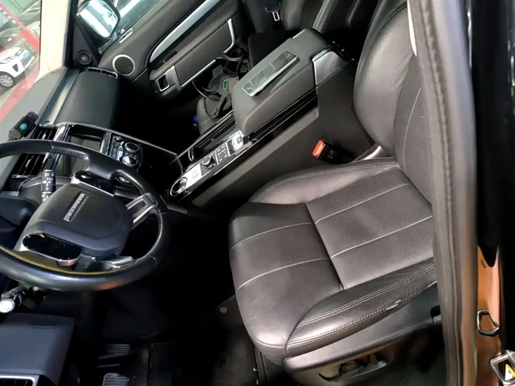LAND ROVER DISCOVER