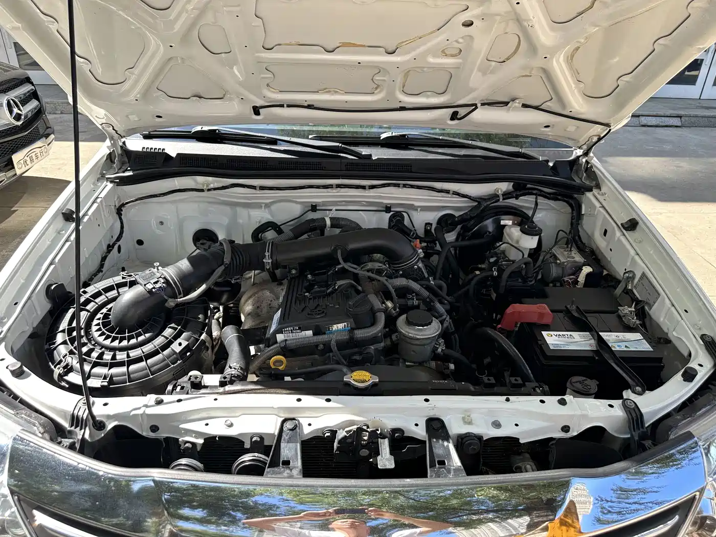 Toyota Fortuner 2015 Model 2.7L Standard Edition фото 19
