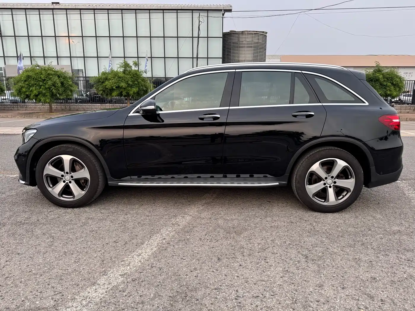 Mercedes-Benz GLC 2017 GLC 260 4MATIC Luxury фото 5