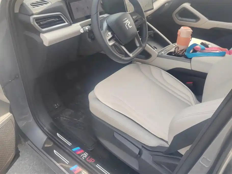 BYD Yuan UP 2025 Smart Drive Edition 401KM Vitality Version фото 9