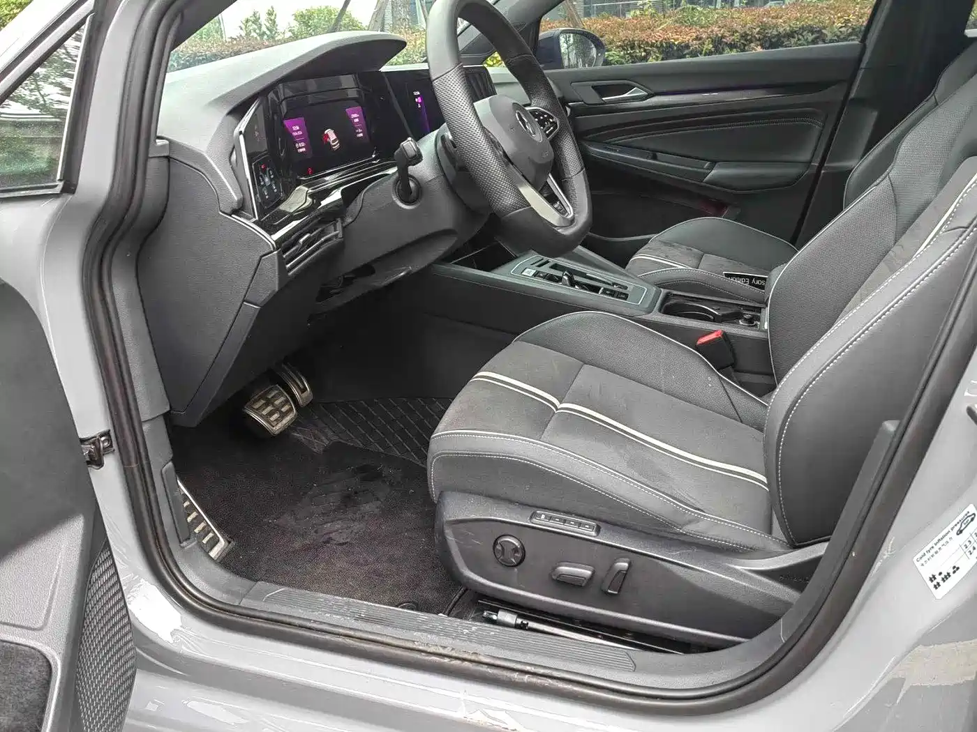 Volkswagen Golf 2023 Facelift 280TSI DSG R-Line Lite фото 8