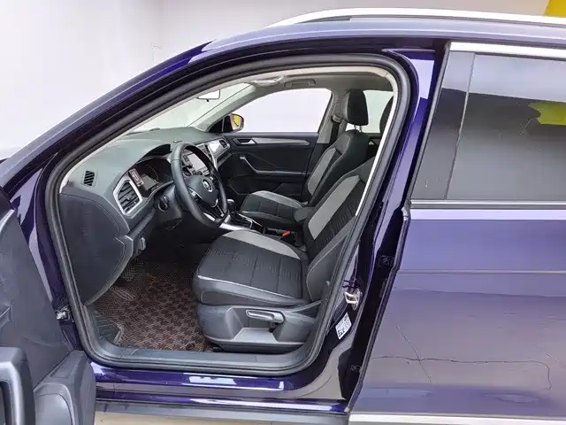 Volkswagen T-ROC 2020 280TSI DSG FWD Elite фото 7