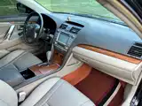 Photo 13 - Toyota Camry