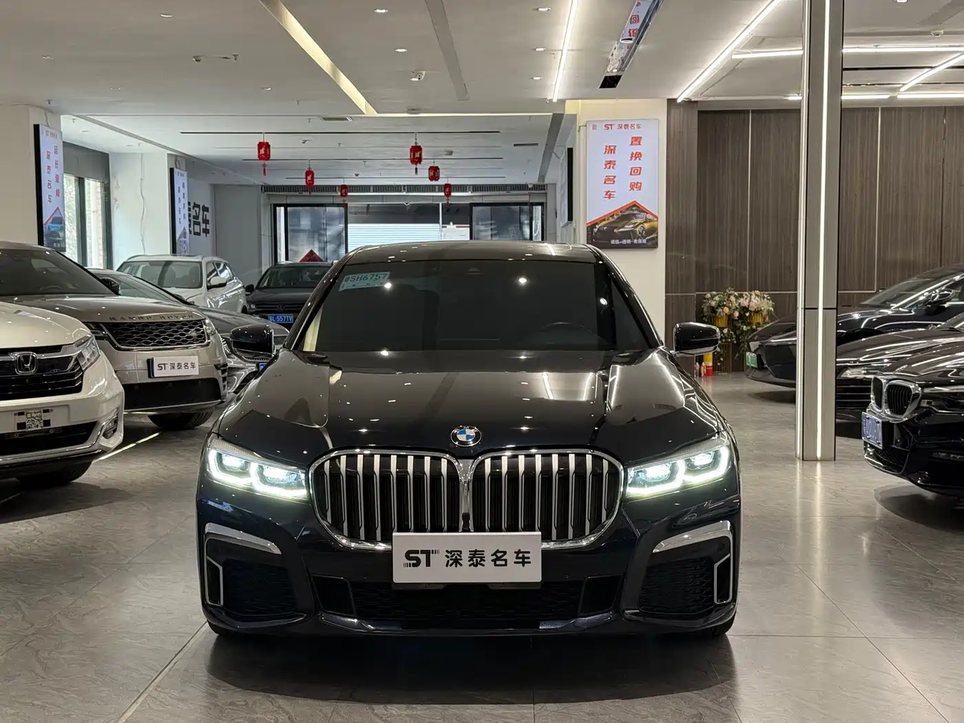 BMW 7 Series 2021 Model 730Li M Sport Package фото 2