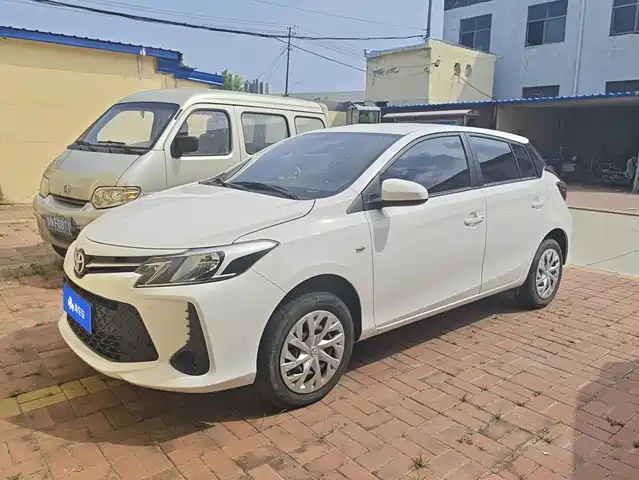 Toyota Vios FS 2023