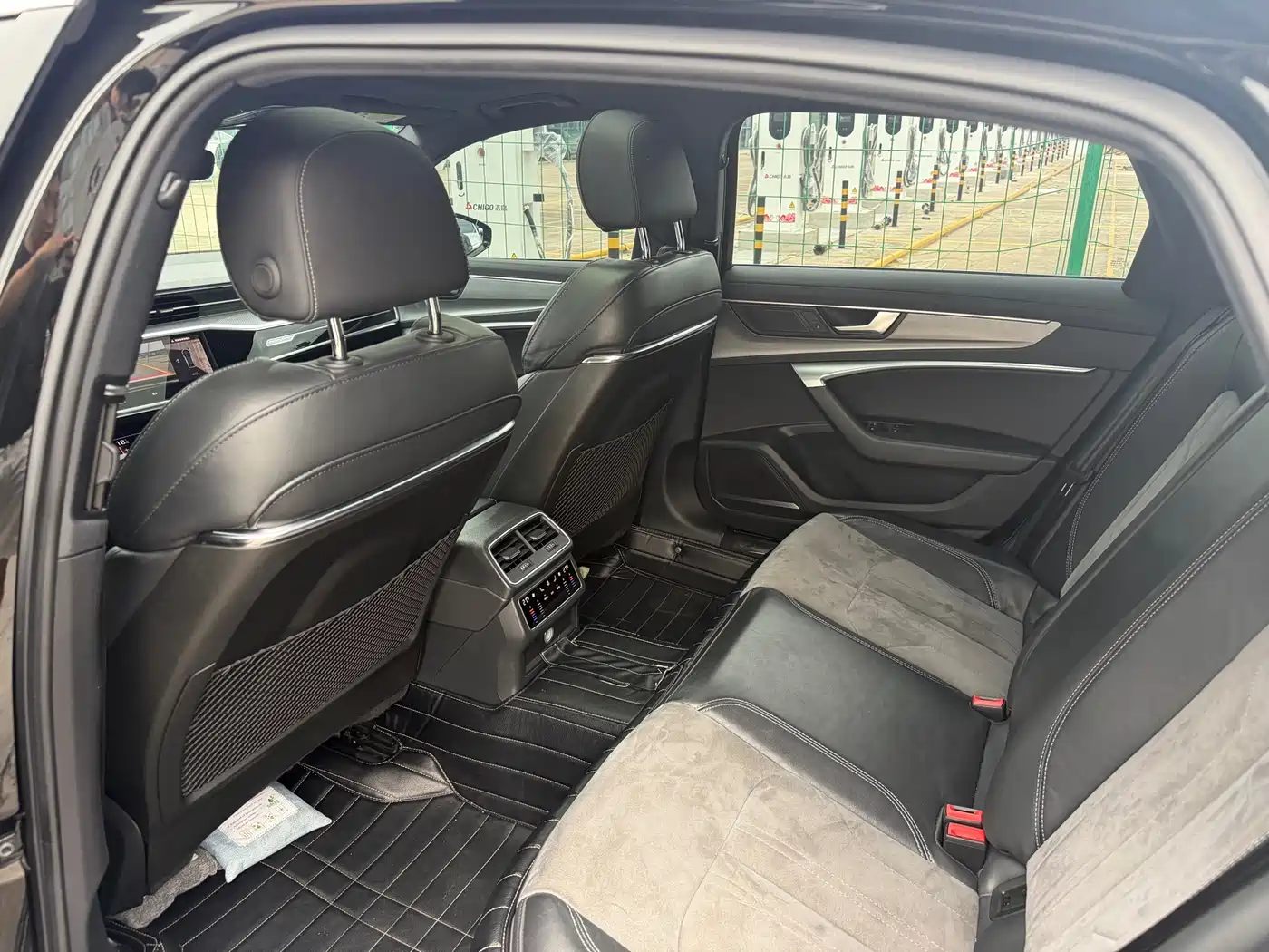Audi A6L 2022 45 TFSI quattro Premium Dynamic фото 9