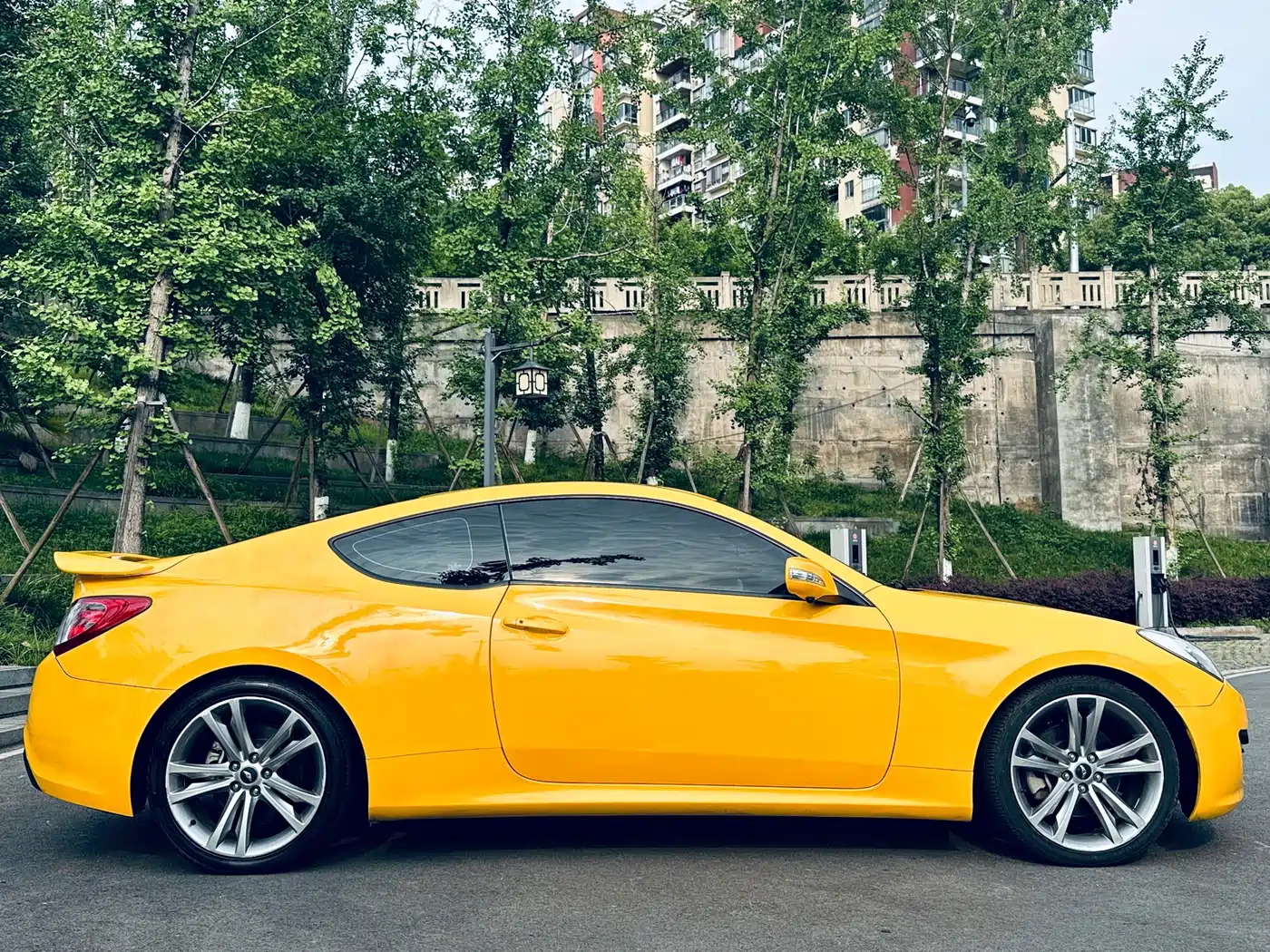 Hyundai Genesis Coupe 2012 2.0T Automatic Luxury Edition фото 7