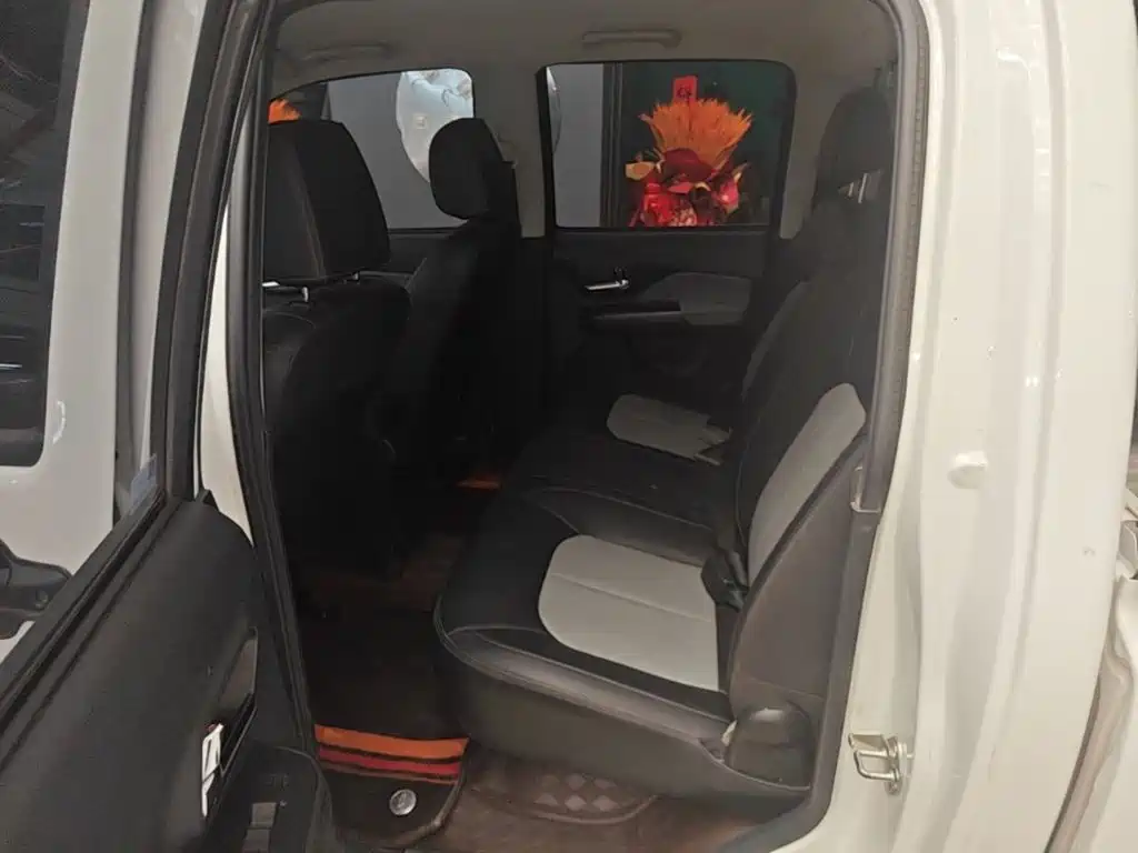Great Wall Fengjun 5 2024 2023 Rice Eating Edition 1.5T Gasoline 2WD Aspiring Long Cargo Box