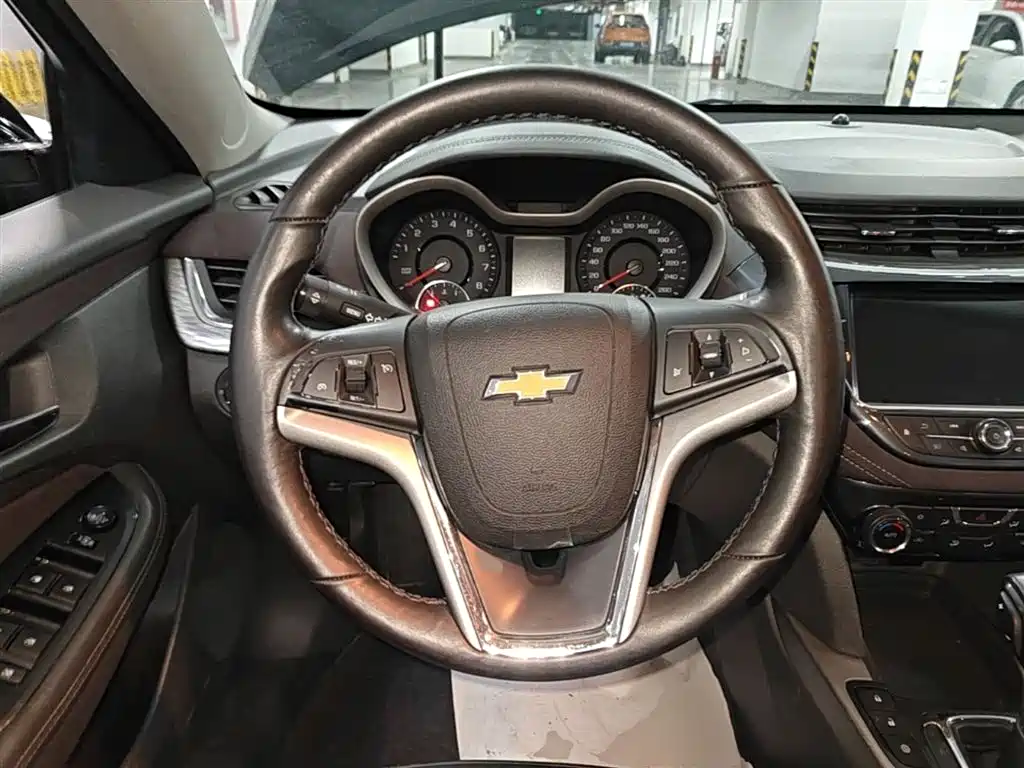 Chevrolet Malibu 2018 530T Automatic Luxury Edition фото 11
