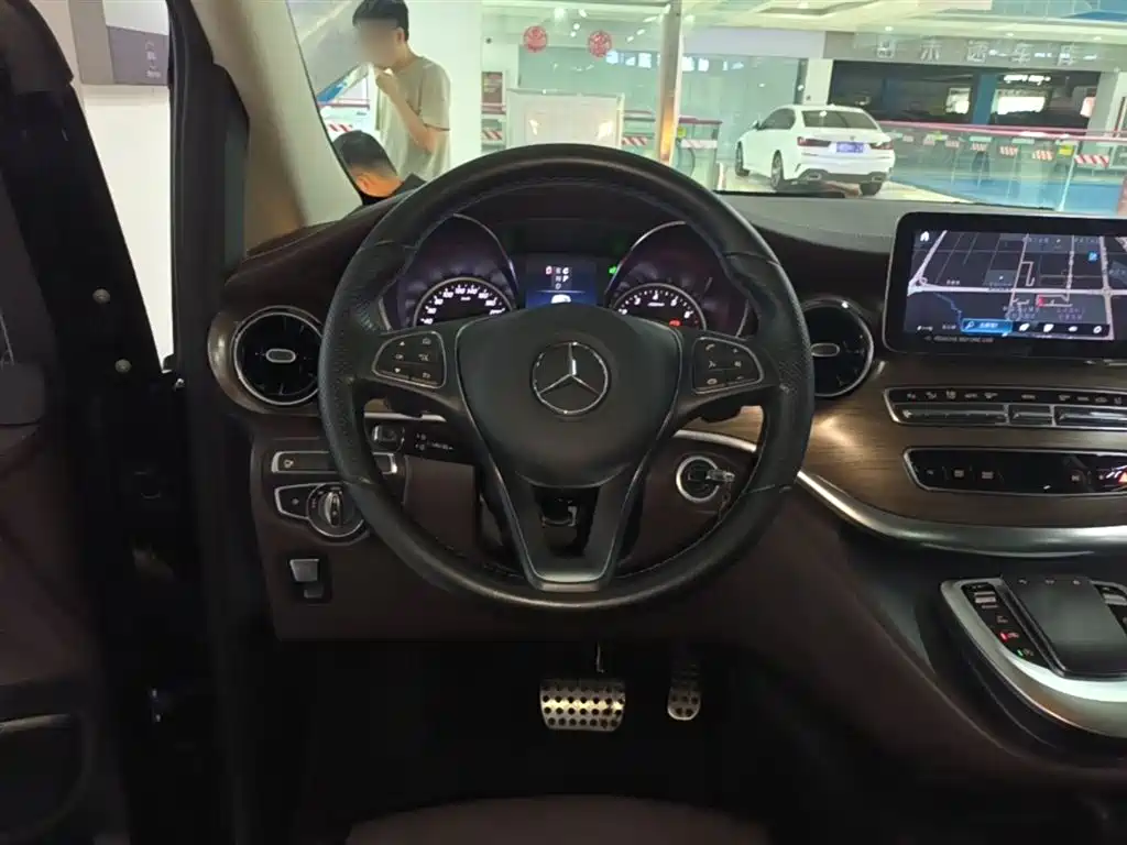 Mercedes-Benz V-Class 2022 V 260 Prestige Edition фото 11
