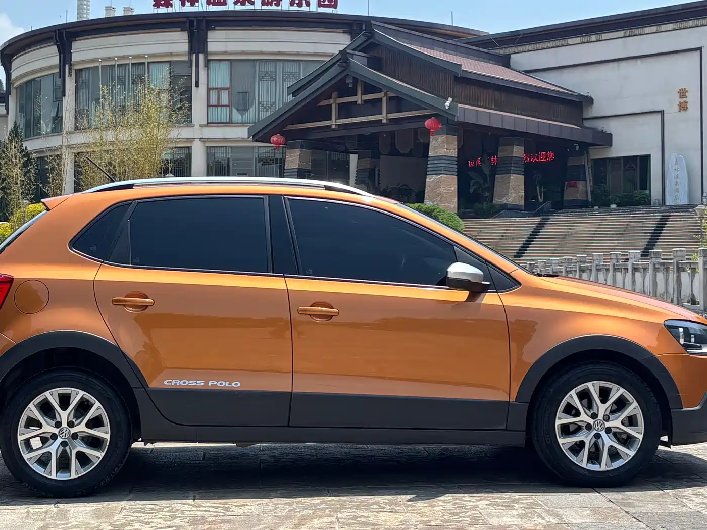Volkswagen Polo 2018 1.5L Cross Polo Auto фото 15