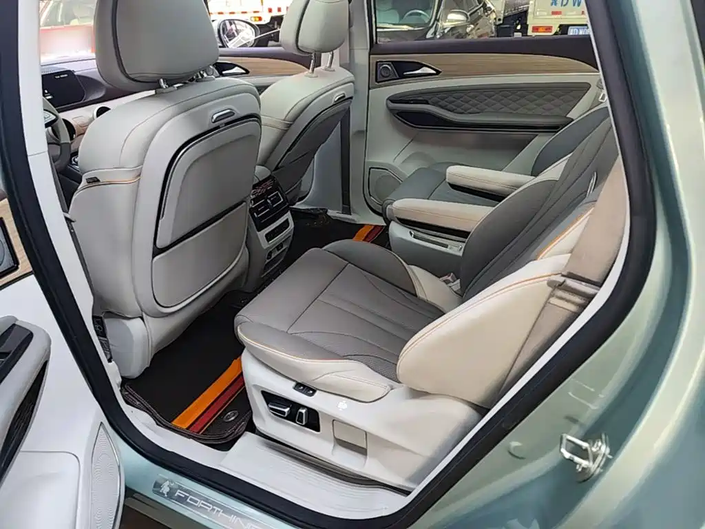 Dongfeng Fengxing Fengxing Yacht 2022 2022 1.5T DCT Wave Chaser Edition