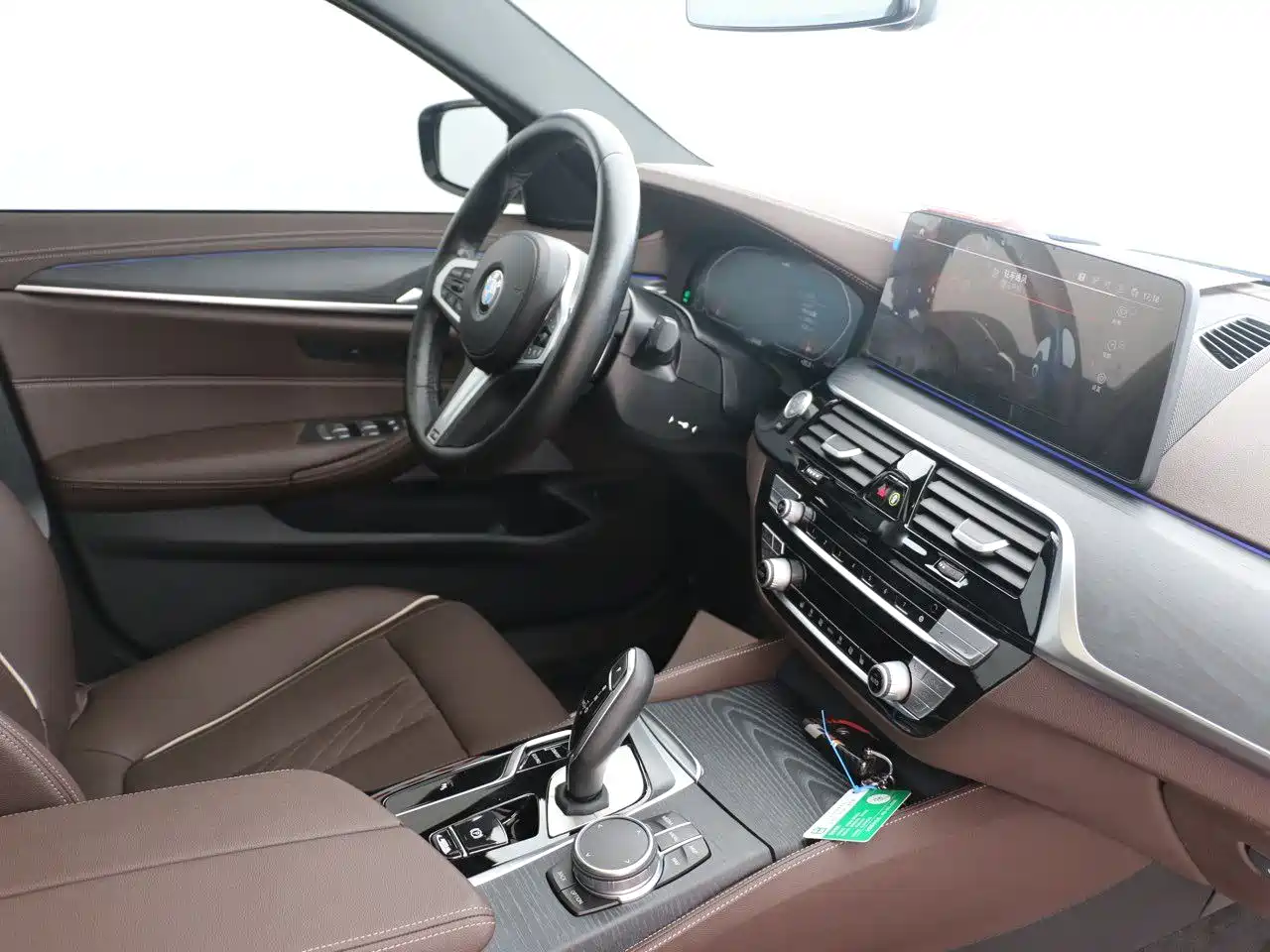 BMW 5 Series 2021 530Li Leading M Sport Package фото 12
