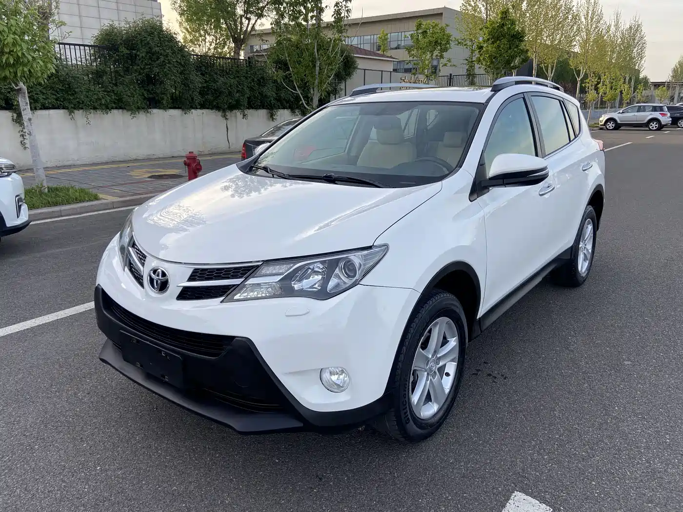 Toyota RAV4 Rongfang 2013 2.5L Auto 4WD Elite