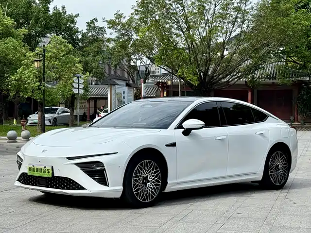 Nezha Auto Nezha S 2024 Facelift Extended Range 1160 AR-HUD