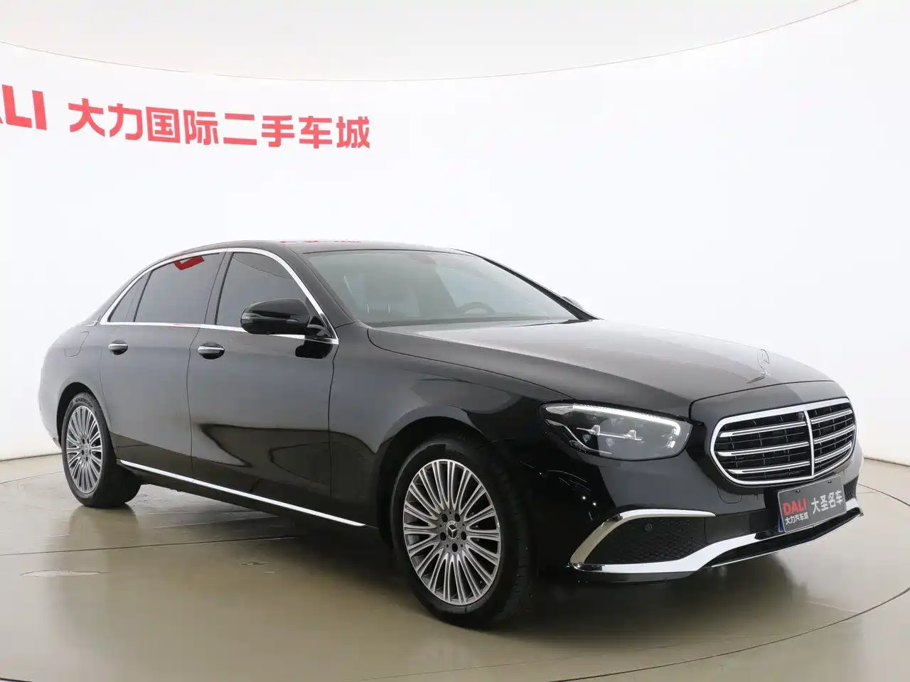  E CLASS