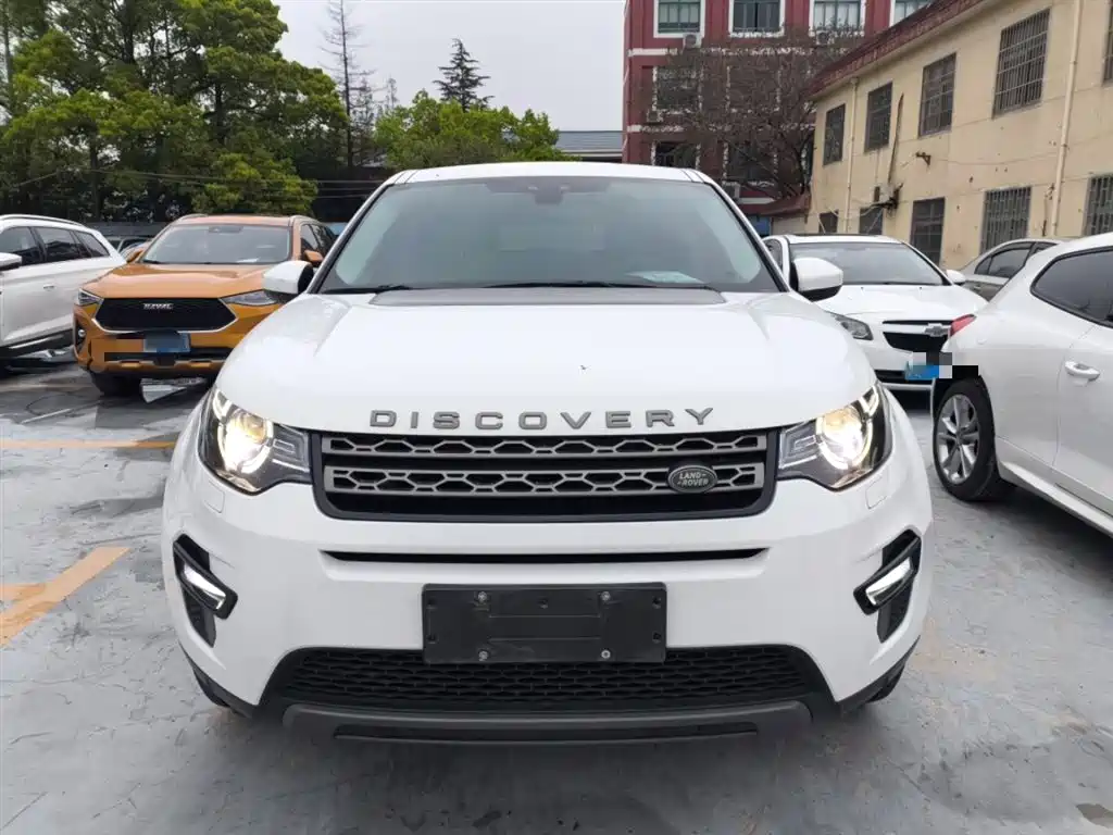 Land Rover Discovery Sport 2019 240PS SE Edition China V фото 3