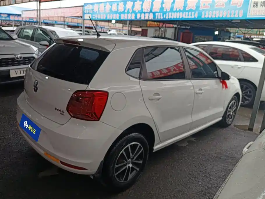 Volkswagen Polo 2018 1.5L Auto Safe Drive фото 3