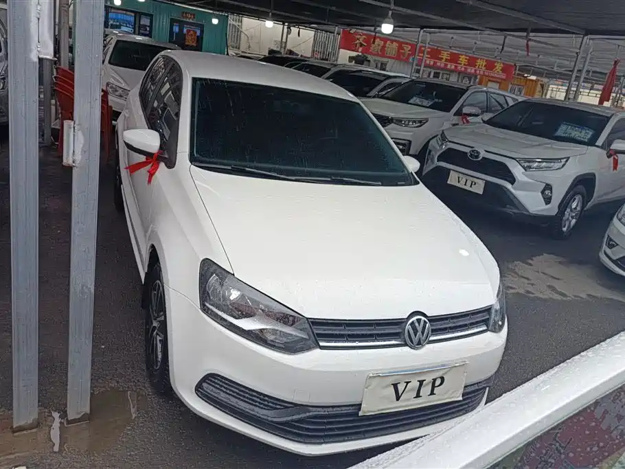 Volkswagen Polo 2018 1.5L Auto Safe Drive фото 2