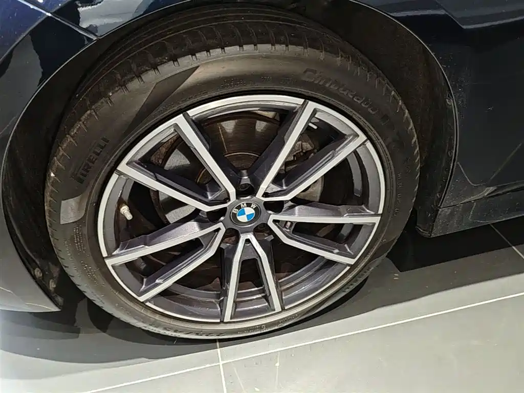 BMW 3 Series 2024 325Li M Sport Package фото 23