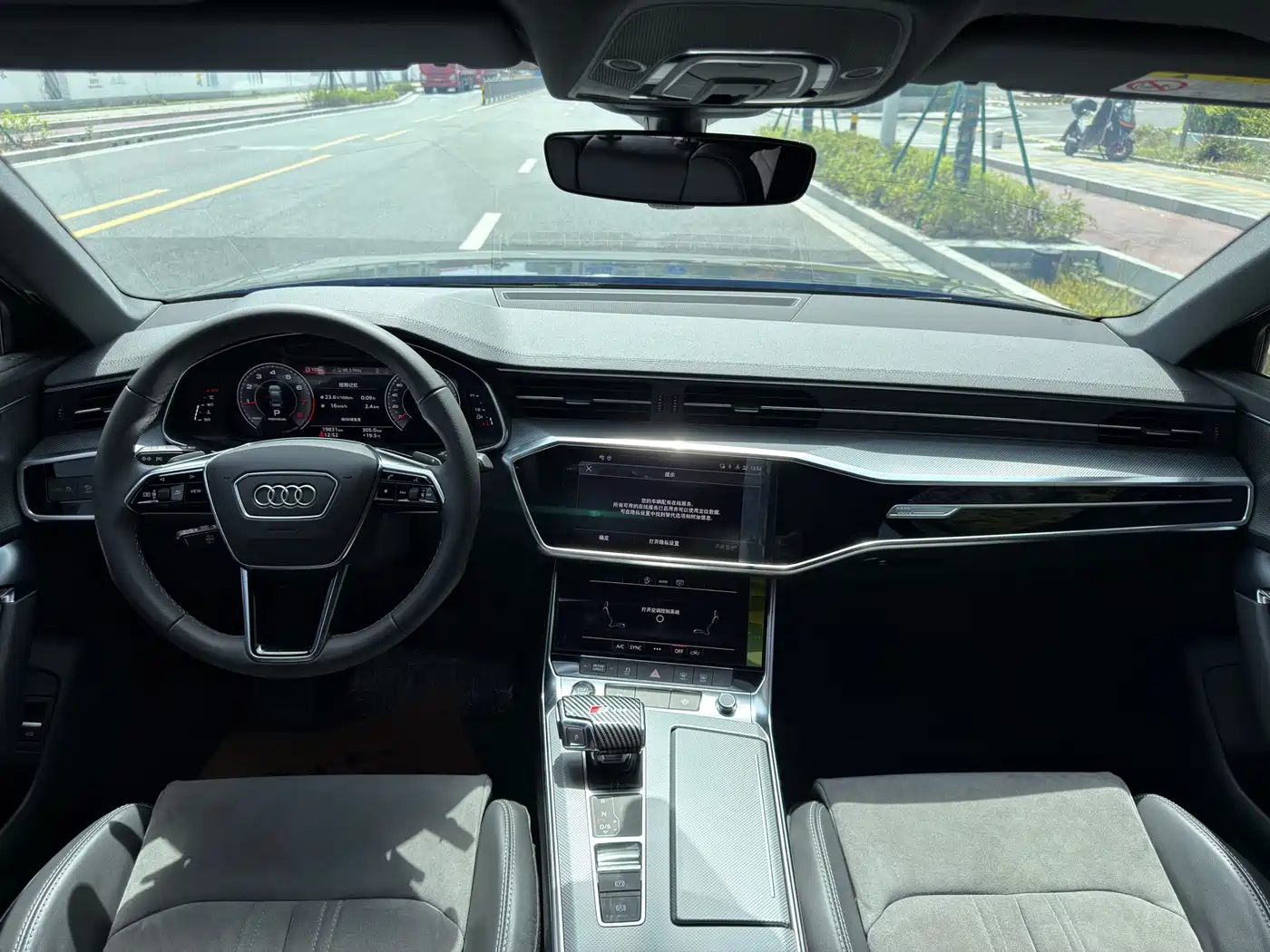 Audi A6L 2022 40 TFSI Luxury Dynamic фото 7