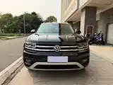 صورة 2 - Volkswagen Teramont
