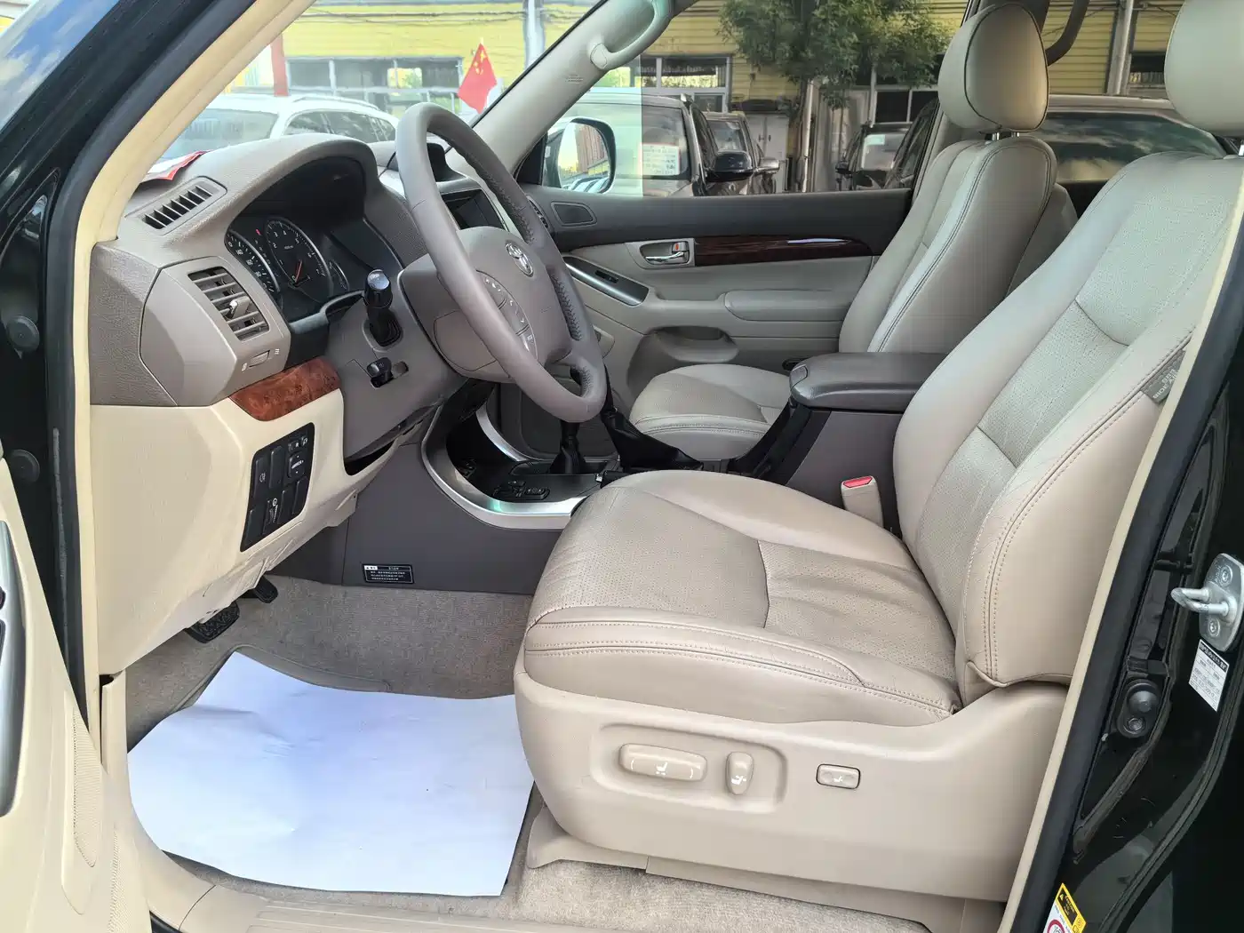 Toyota Prado 2006 4.0L Automatic VX NAVI Edition фото 11