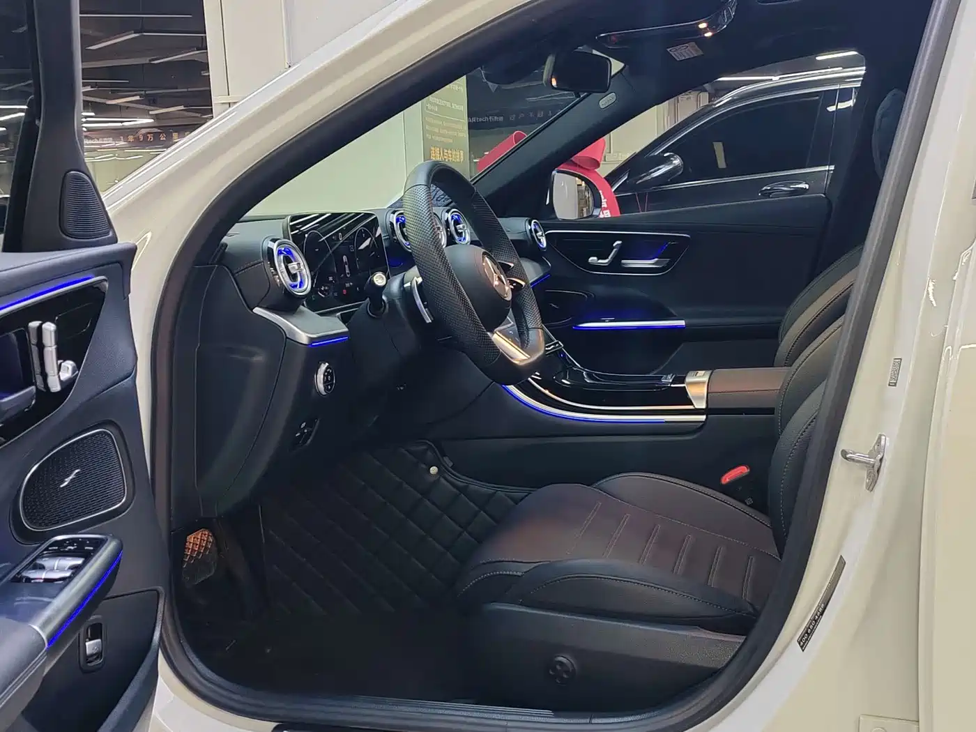 Mercedes-Benz C-Class, миниатюра 7