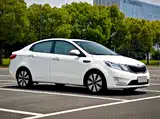 Photo 3 - Kia K2