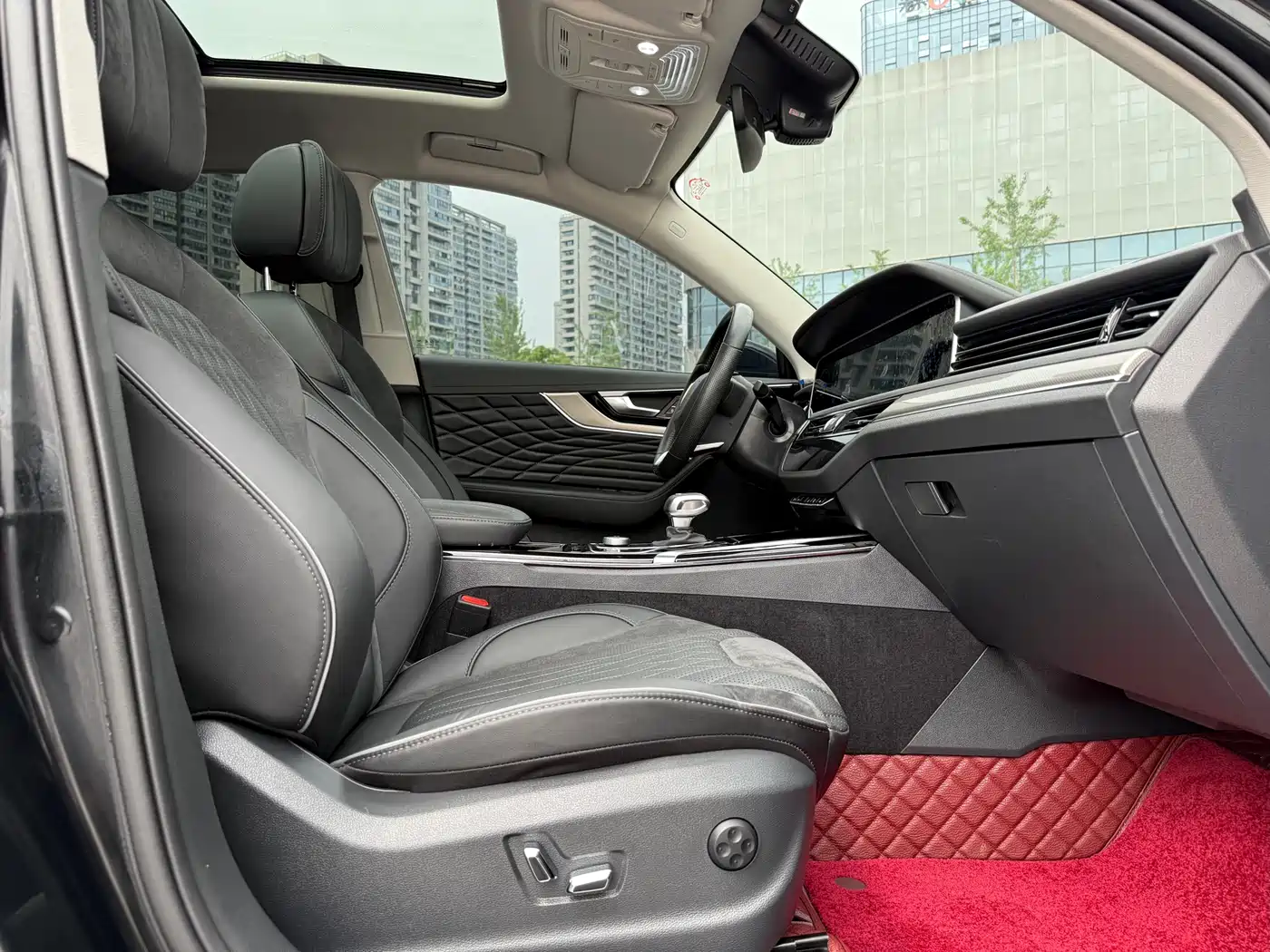 Hongqi HS5 2022 Facelift 2.0T Smart Flag Enjoyment AWD Edition фото 6