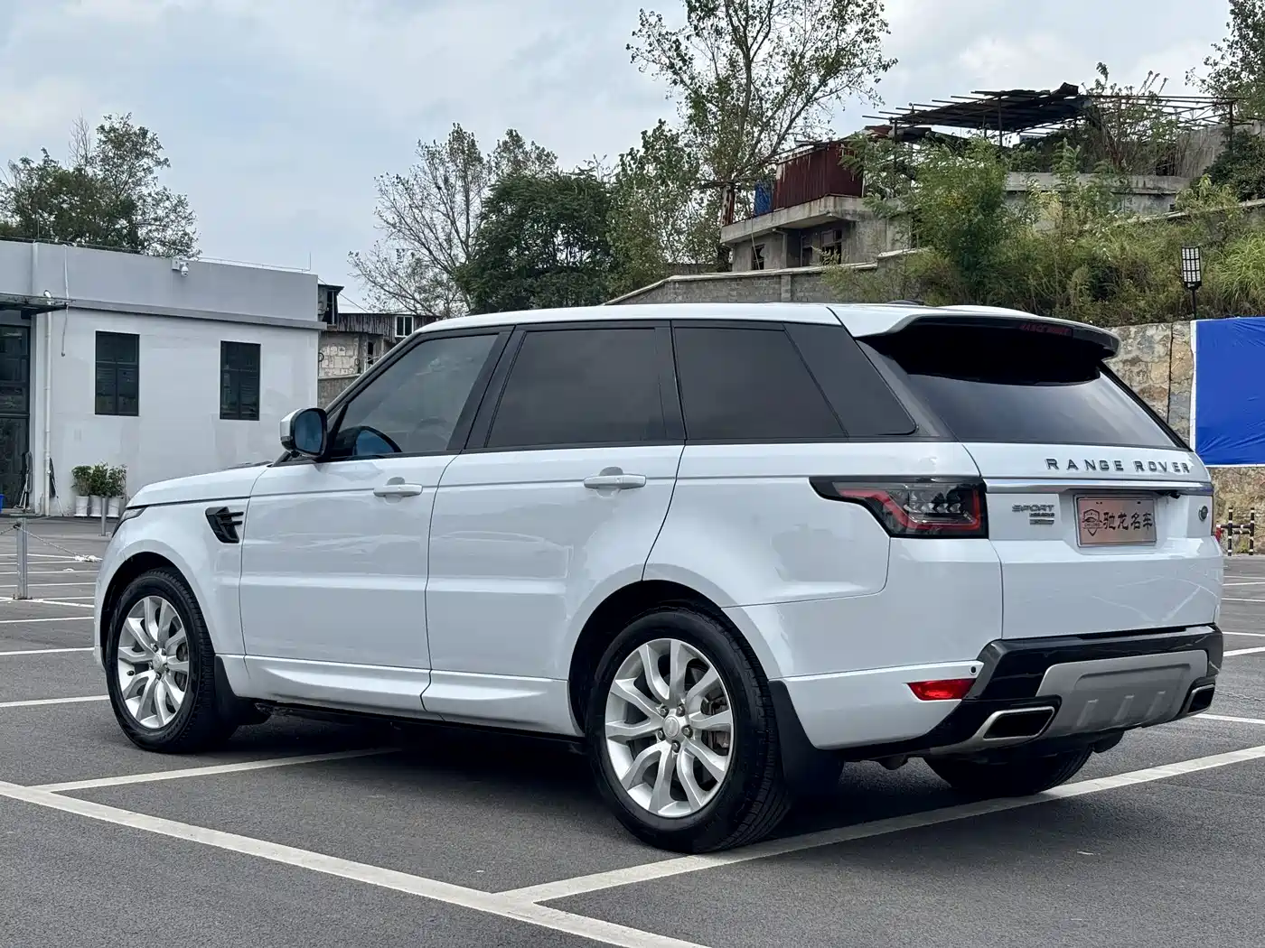 Land Rover Range Rover Sport 2015 3.0 SDV6 HSE фото 9