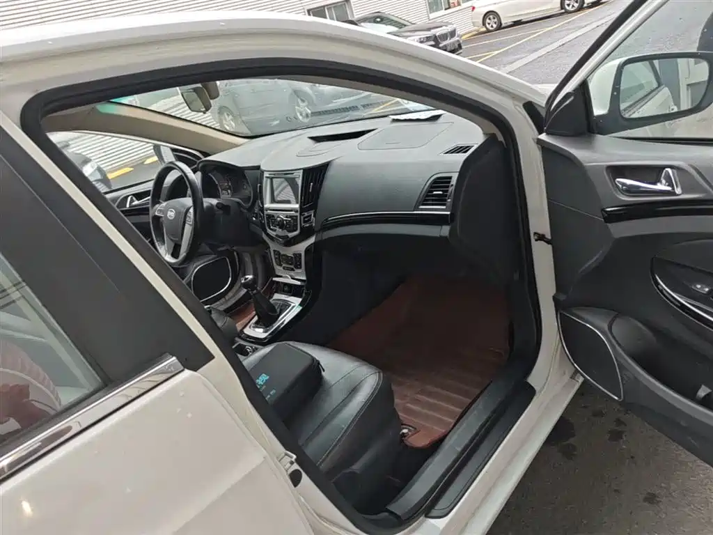 BYD Surui 2014 Model 1.5L Manual Luxury фото 11