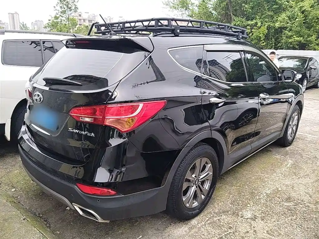 Hyundai Santa Fe 2013 Model 2.4L Automatic 2WD Smart фото 7