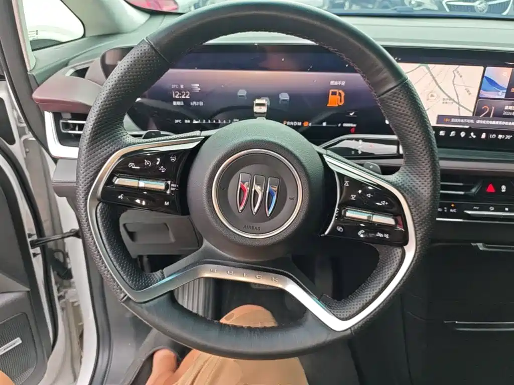 Buick Century 2023 2023 2.0T 7-Seater World Edition