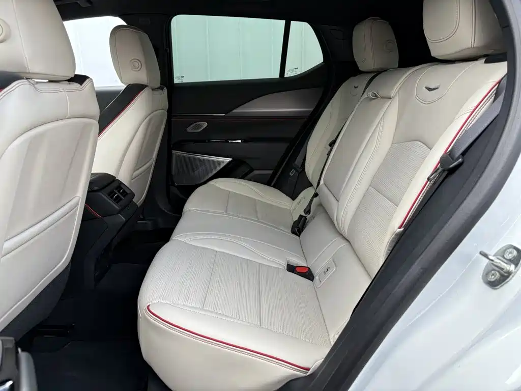 Cadillac GT4 2025 2023 25T Premium Edition